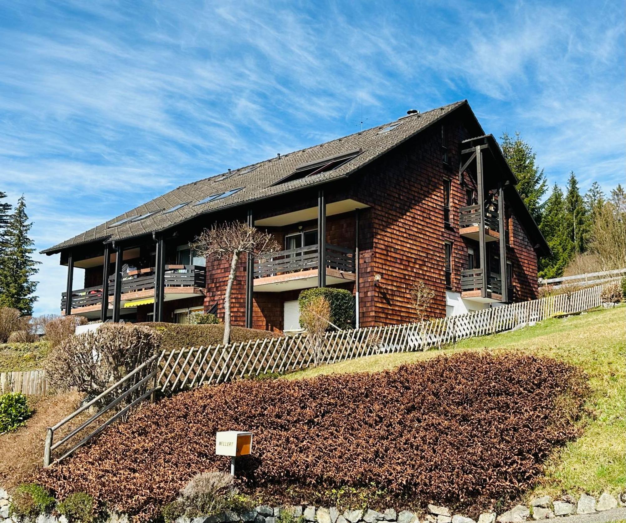 Ferienwohnung Lotti + Hochschwarzwald Card Titisee-Neustadt Extérieur photo